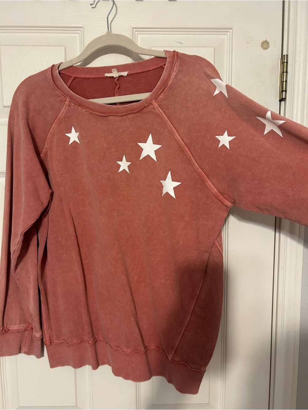 Washed Rose Star Print Women's Sweatshirt